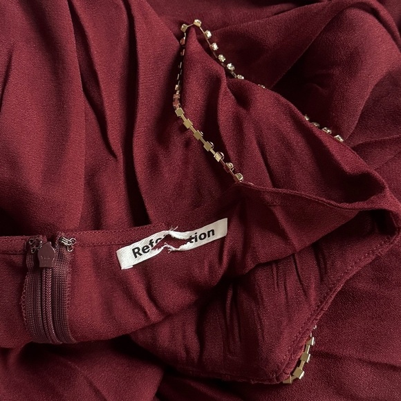 Reformation Gray Dress in Burgundy Size 2‎ - Picture 5 of 5